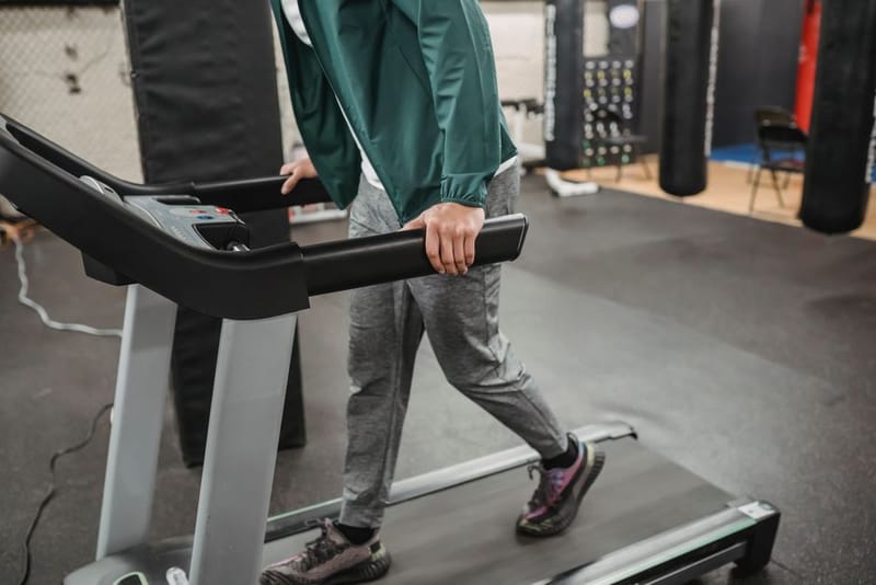 Under-Desk Treadmill vs Walking Pad